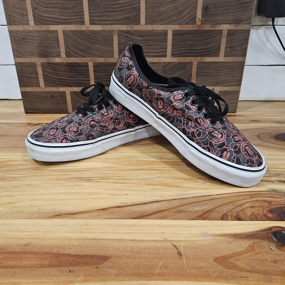 Disney Unisex Mickey Mouse Vans Mens 8 Womens 9.5 - Picture 2 of 11